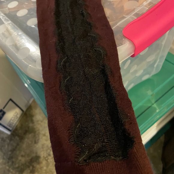 Woman’s Sweater - Picture 5 of 8